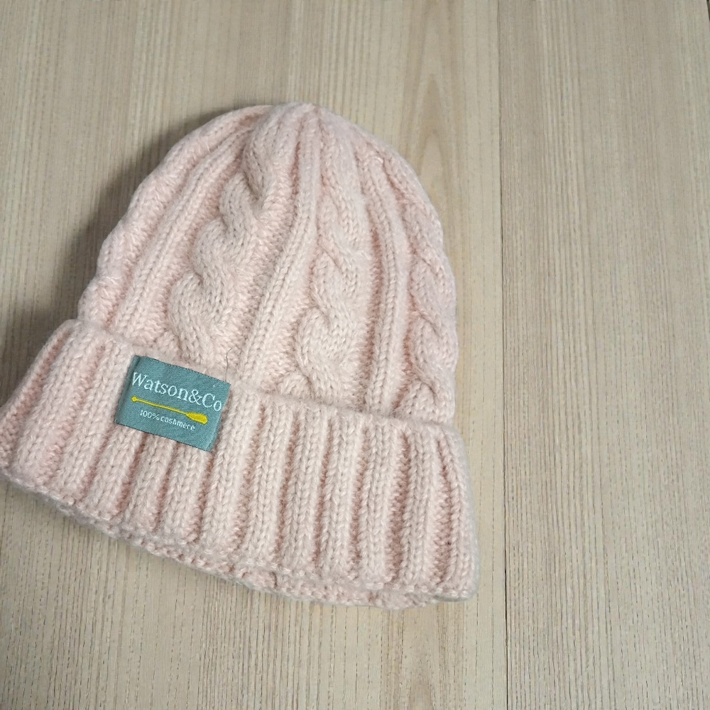 Watson&Co 100% Cashmere Baby Pink Beanie New Soft Luxury